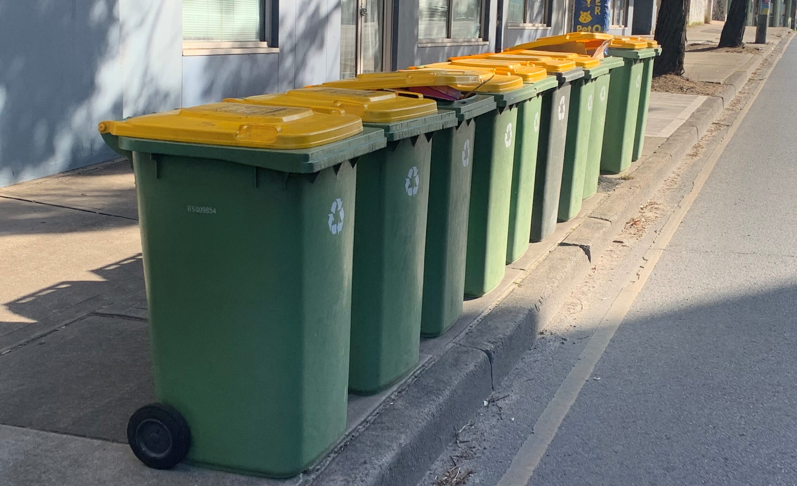 The MRA cheat sheet to yellow bin recycling – MRA Consulting Group